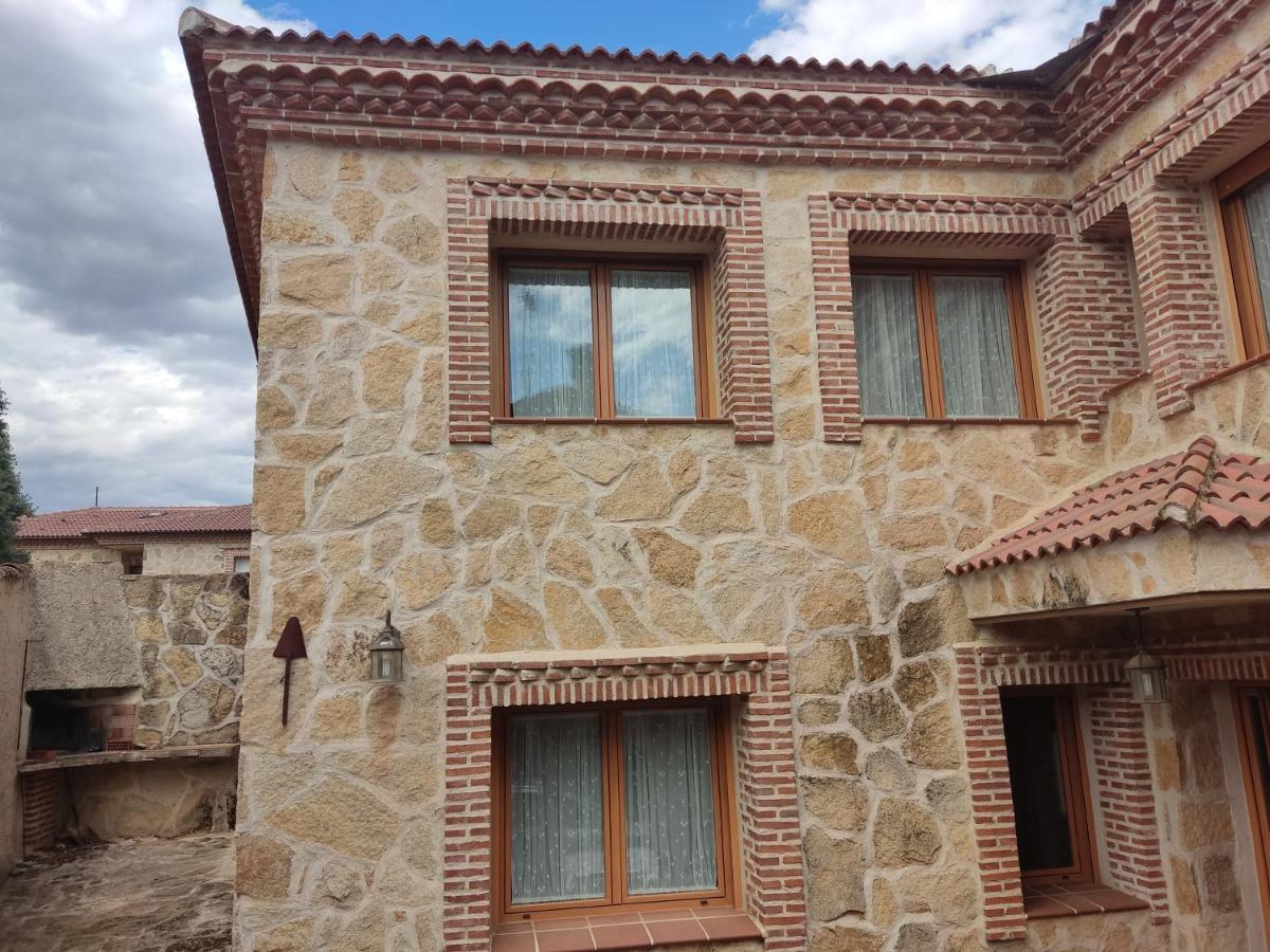 Casa Rural El Pajar Navaluenga Exteriér fotografie