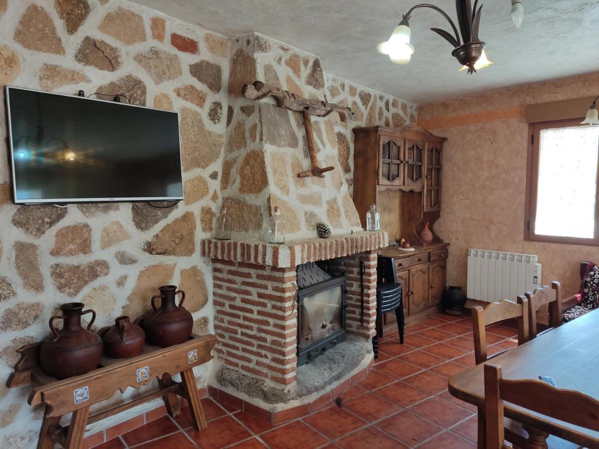 Casa Rural El Pajar Navaluenga Exteriér fotografie
