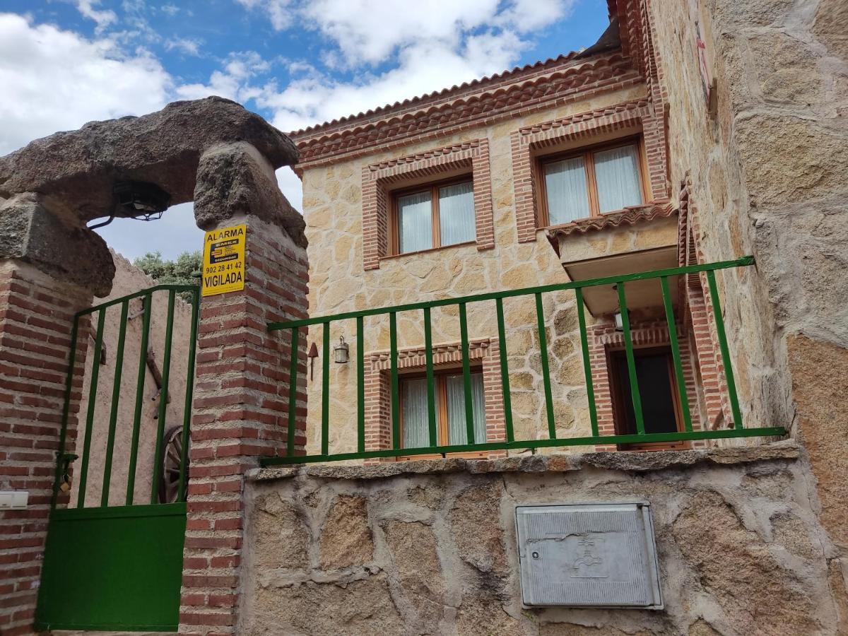 Casa Rural El Pajar Navaluenga Exteriér fotografie
